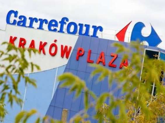 Carrefourowi spada sprzedaż 