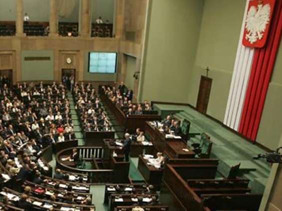 Sejm debatował nad zawieszeniem podatku 