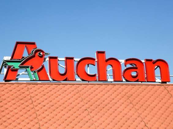 Auchan uruchamia gigantyczną strefę odbioru zakupów