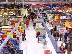 Carrefour spowalnia wzrost