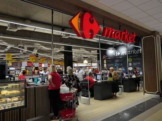 Nowy supermarket franczyzowy Carrefoura 