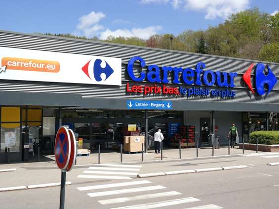 Zmiany w Carrefourze 