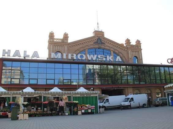 100 lat handlu w Warszawie 