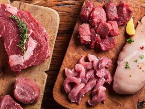 Polacy po mięso w promocji najczęściej chodzą do dyskontów 