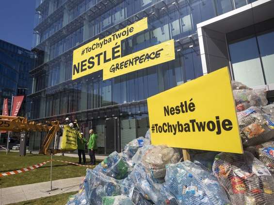 Nestlé pod ostrzałem aktywistów z Greenpeace 