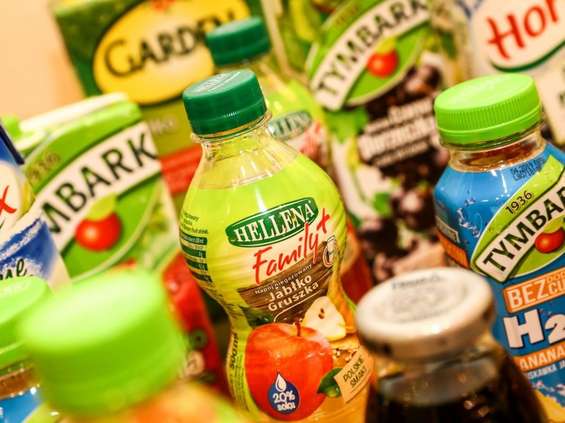 Producenci napojów owocowych walczą z podatkiem cukrowym