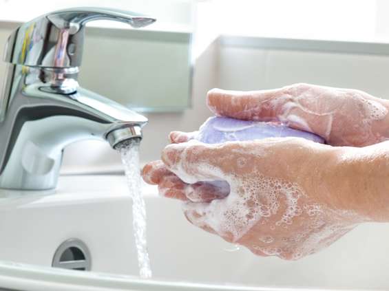 Listonic: mycie rąk ... nie weszło w nawyk 