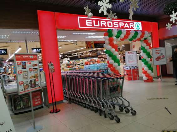 Eurospar w Pile otwarty 