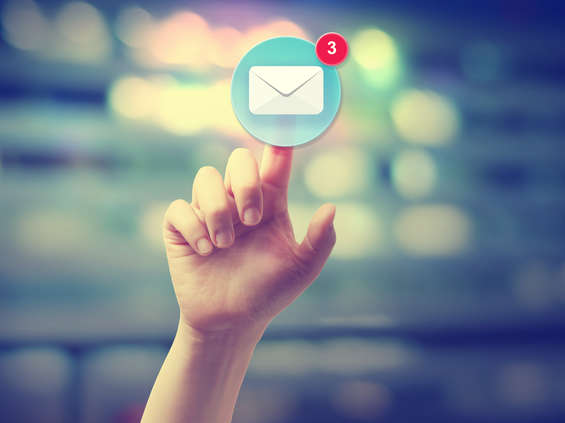 E-mail wciąż bardzo popularny, to szansa dla handlu 