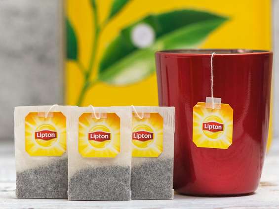 Właściciel Żabki kupił herbaciany biznes od Unilevera