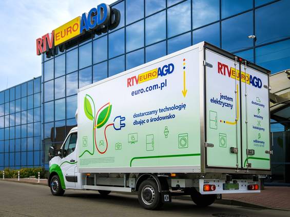 RTV EURO AGD inwestuje w elektryczne auta dostawcze 