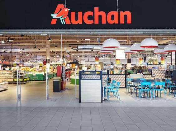 Auchan wciąż hejtowane w sieci. Końca nie widać 