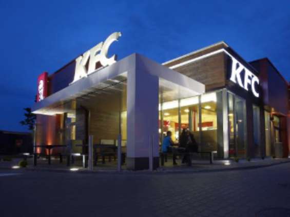 KFC sprzedało restauracje w Rosji, znika z rynku na dobre 