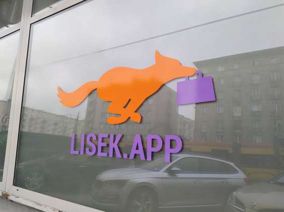 Lisek.app: rekordzistka z Warszawy złożyła w 2022 r. 458 zamówień! 