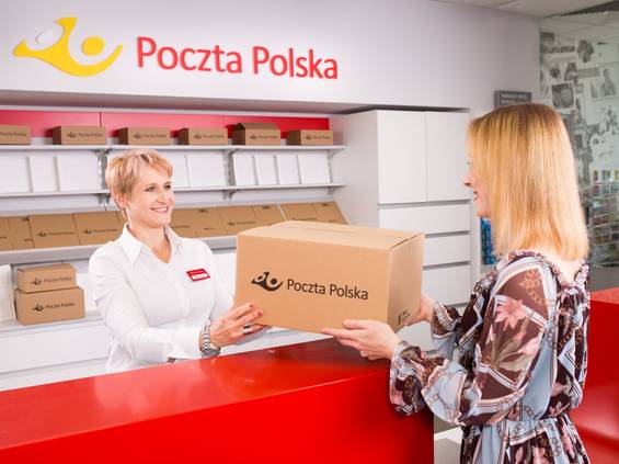 Poczta Polska: nie sprzedajemy niedoręczonych przesyłek!